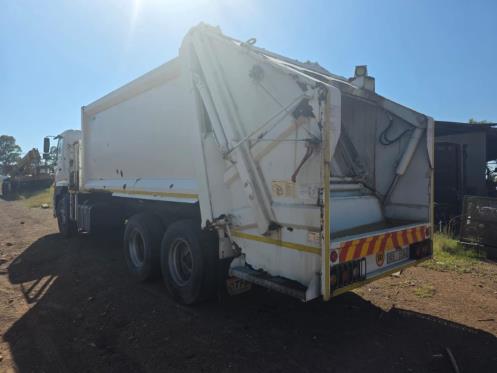 2020 Hino 500 Series Double Diff Compactor Truck for sale