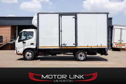 2017 Hino 300 Series 614 LWB F/C C/C for sale