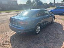 Volkswagen Jetta 1.6 Conceptline Abshifa Motors