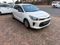 Kia Rio Hatch 1.4 EX Abshifa Motors