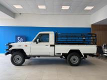 Toyota Land Cruiser 70 4.2D Ford & Suzuki Eshowe