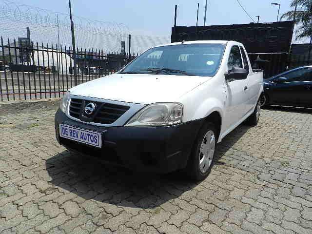 2019 Nissan NP200 1.6i (aircon)