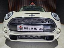 MINI Hatch Cooper S Hatch 3-Door Auto Mit Mak Motors Gerrit Maritz