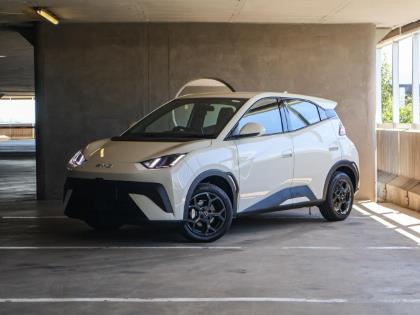 BYD Dolphin Surf Comfort BYD Menlyn New Cars