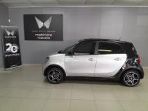 Smart Forfour Passion + Urban Autocity Mahindra Heidelberg