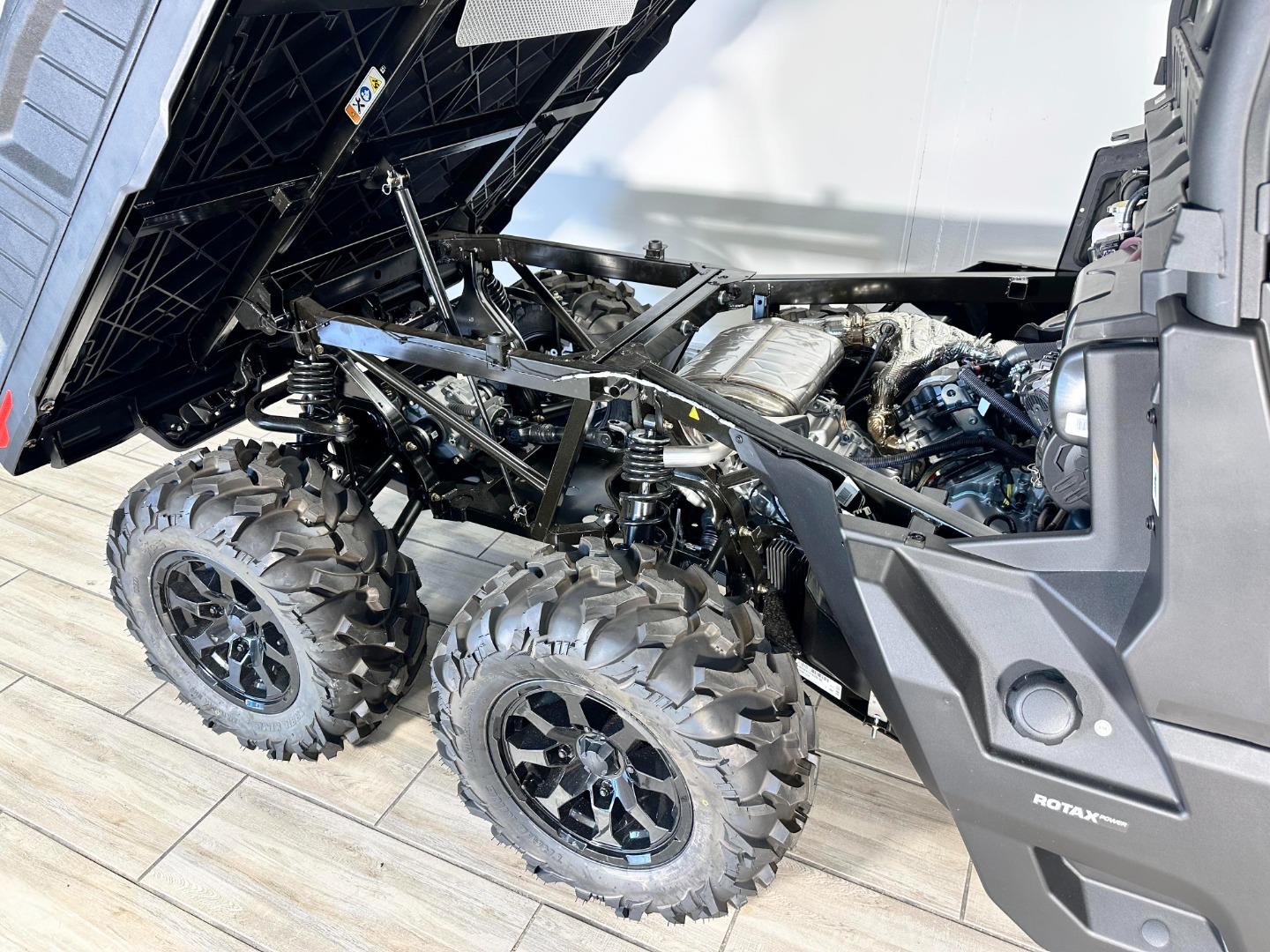 Can-Am Traxter HD10 6 x 6 BikeworldSA