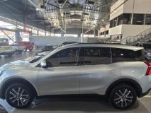 Mahindra XUV700 2.0T AX7 BB Mahindra Silverton