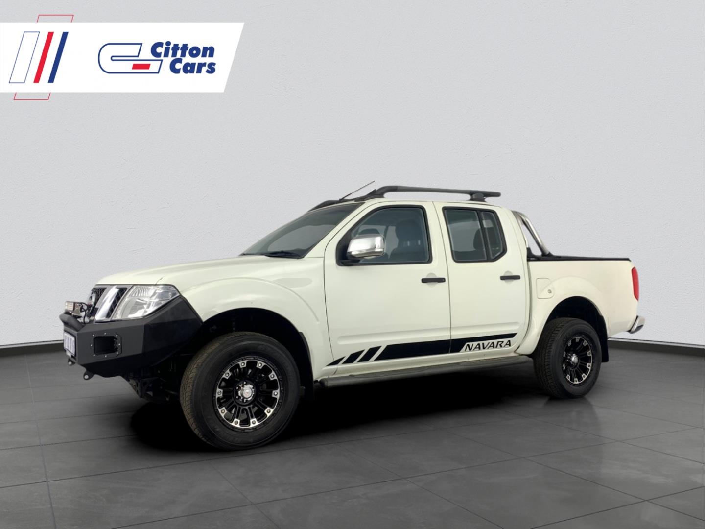 Nissan Navara 2.5dCi double cab 4×4 LE auto for Sale