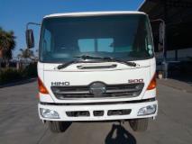 Hino 500 Series 1626 F/C DROPSIDE / SIDE TIPPER McCormack Truck Centre