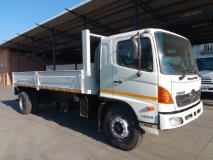 Hino 500 Series 1626 F/C DROPSIDE / SIDE TIPPER McCormack Truck Centre