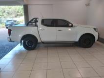 Nissan Navara 2.5DDTi Double Cab LE Bidvest McCarthy Mahindra the Glen
