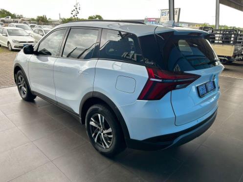 2024 Mahindra XUV700 2.0T AX5 for sale