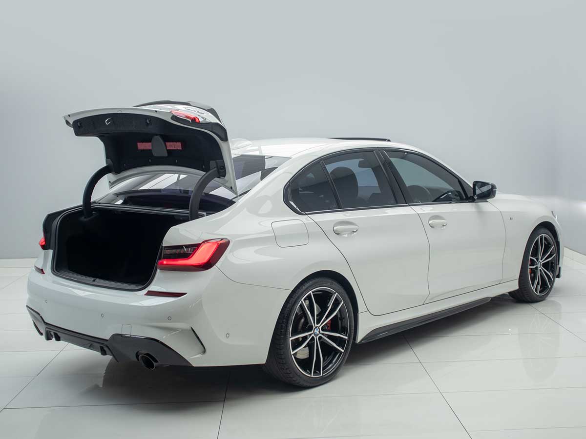 BMW 3 Series 320i Mzansi Edition Chery Northcliff by Digi Cars Group