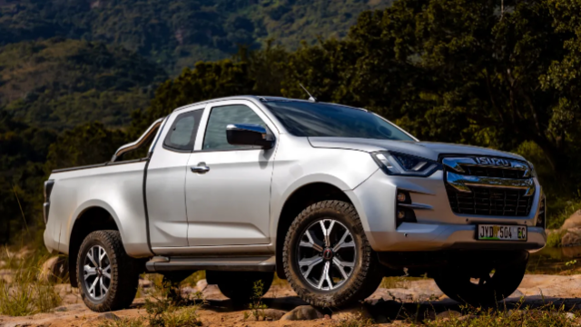 Isuzu D-Max L LS LSE VCross V-Cross V Cross AT AT35 Artic Trucks 35 