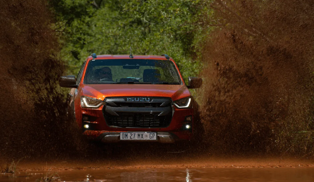 Isuzu D-Max L LS LSE VCross V-Cross V Cross AT AT35 Artic Trucks 35 