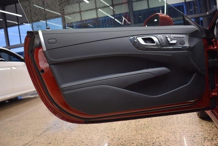 Mercedes-Benz SL SL400 AMG Line The SMG Collection