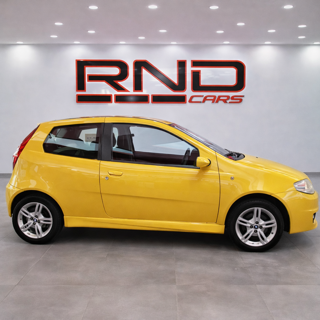 Fiat Punto 1.8 HGT 3-Door Rnd Cars
