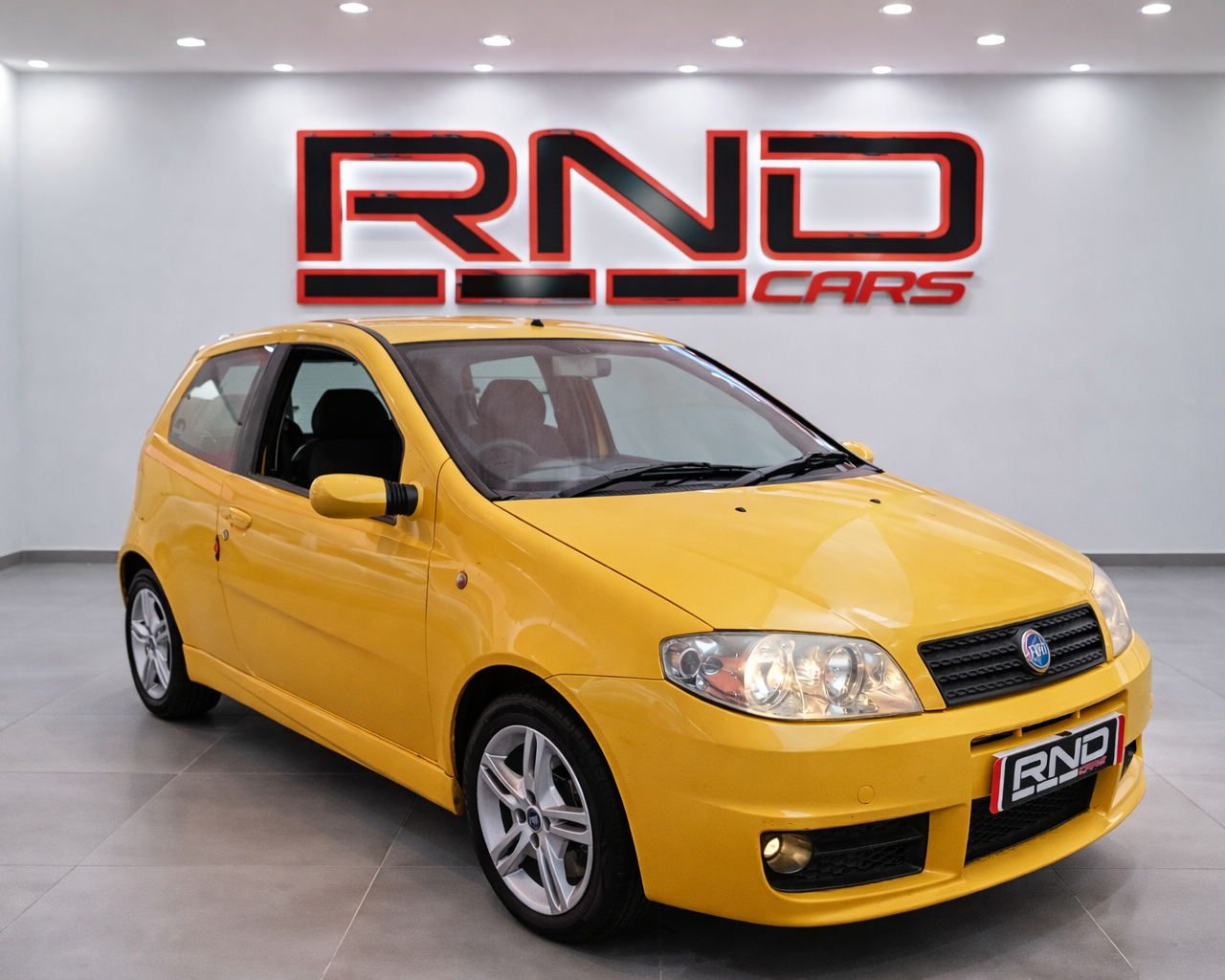 Fiat Punto 1.8 HGT 3-Door Rnd Cars