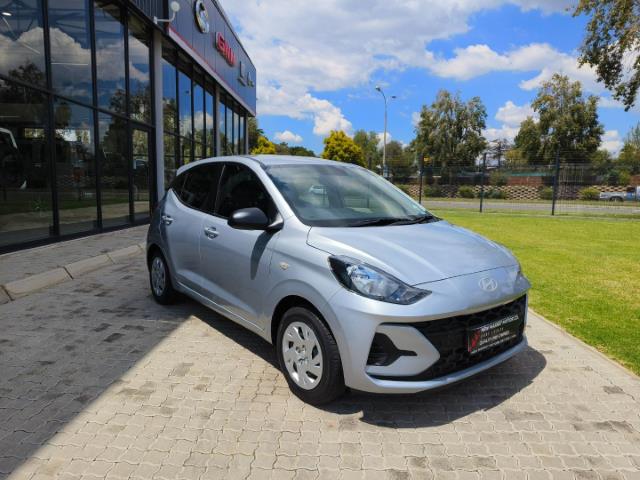 Hyundai Grand i10 1.0 Motion Hatch New Market Motor Co.