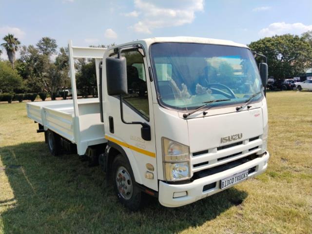 Isuzu NPR 400 AMT Dropside Bidco Trucks (Pty) Ltd