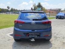 Hyundai i20 1.4 Fluid Auto New Market Motor Co.