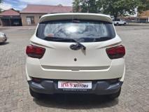 Mahindra KUV100 1.2 D75 K6+ P W S Motors