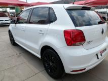 Volkswagen Polo Vivo Hatch 1.4 Comfortline Vivoworld