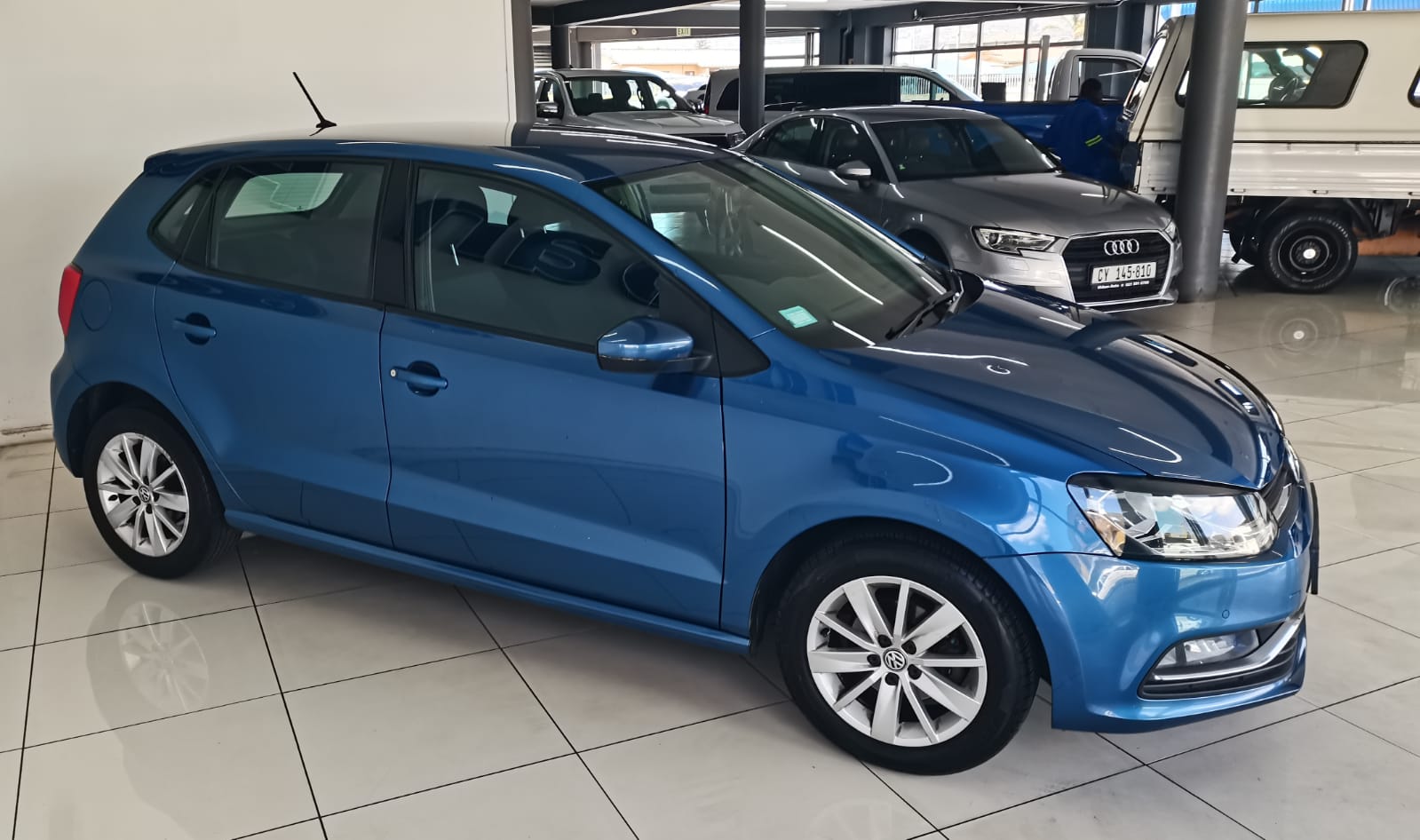 Volkswagen Polo Hatch 1.2TSI Comfortline Urban Auto