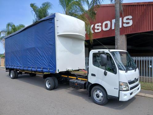 2014 Hino 300 Series 915 for sale