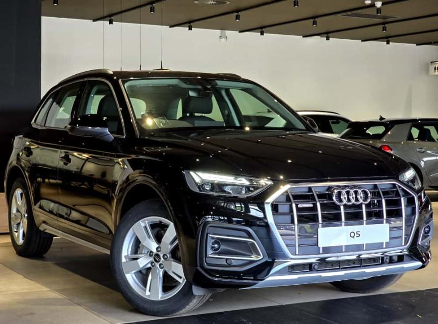 Audi Q5 40TDI Quattro Advanced Audi Centre West Rand