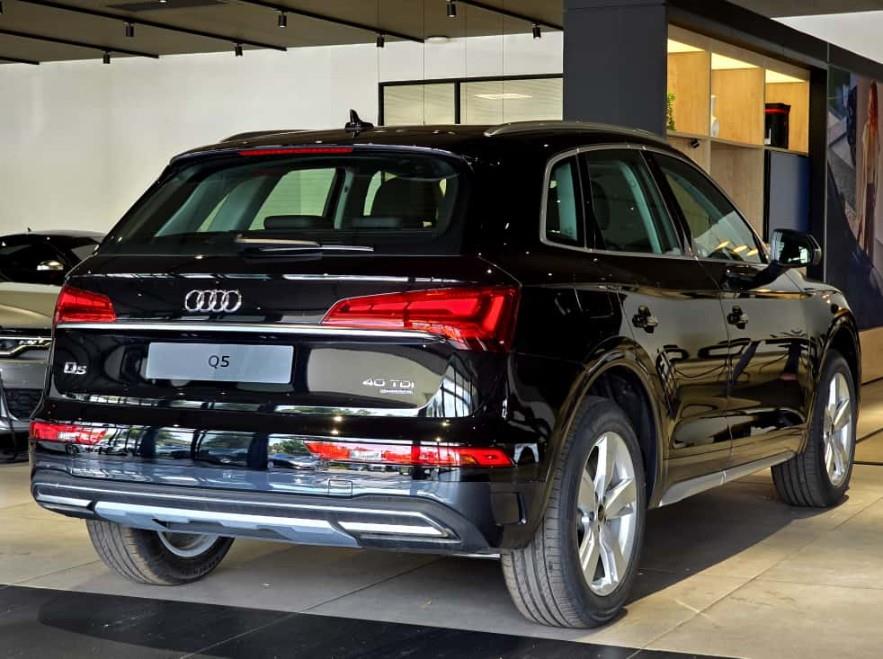 Audi Q5 40TDI Quattro Advanced Audi Centre West Rand