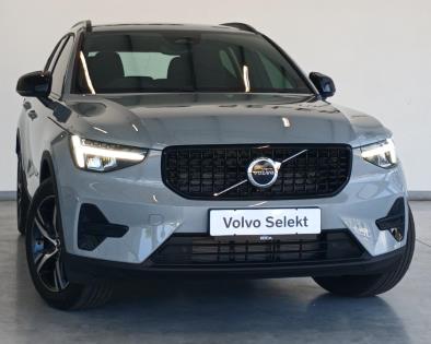 Volvo XC40 B4 Plus Dark Rola Volvo Cars Somerset West