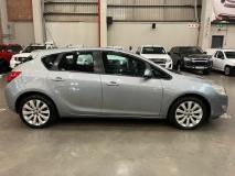 Opel Astra Hatch 1.6 Essentia Weelee Megastore Centurion