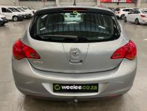 Opel Astra Hatch 1.6 Essentia Weelee Megastore Centurion