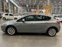 Opel Astra Hatch 1.6 Essentia Weelee Megastore Centurion