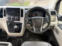 Toyota Quantum 2.8 SLWB Bus 14-Seater GL Pace Car Sales