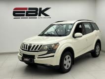 Mahindra XUV500 2.2CRDe W6 EBK Diagonal Street