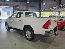 Toyota Hilux 2.4GD-6 Double Cab 4x4 SRX Stander Motors