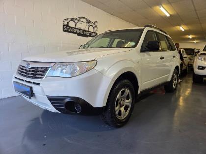 Subaru Forester 2.5 X auto Starfind Motors