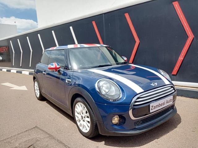 MINI Hatch Cooper Hatch 3-Door BMW Montana