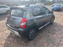 Toyota Etios Cross 1.5 Xs Abshifa Motors
