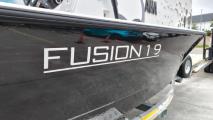 FUSION 19 w/ Twin Yamaha 70Hp 4-Stroke Outboard Motors Linex Sandton