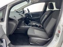 Ford Fiesta 5-door 1.4 Ambiente EBK Diagonal Street