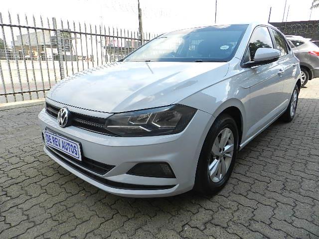 Volkswagen Polo Hatch 1.0TSI Comfortline DE Rev Autos