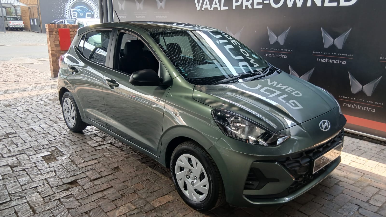 2024 Hyundai Grand i10 1.0 Motion Hatch Manual for sale