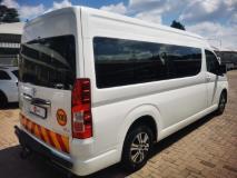 Toyota Quantum 2.8 SLWB Bus 14-Seater GL Dot Auto