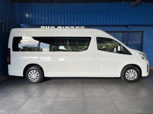 2020 Toyota Quantum 2.8 SLWB Bus 14-Seater GL for sale