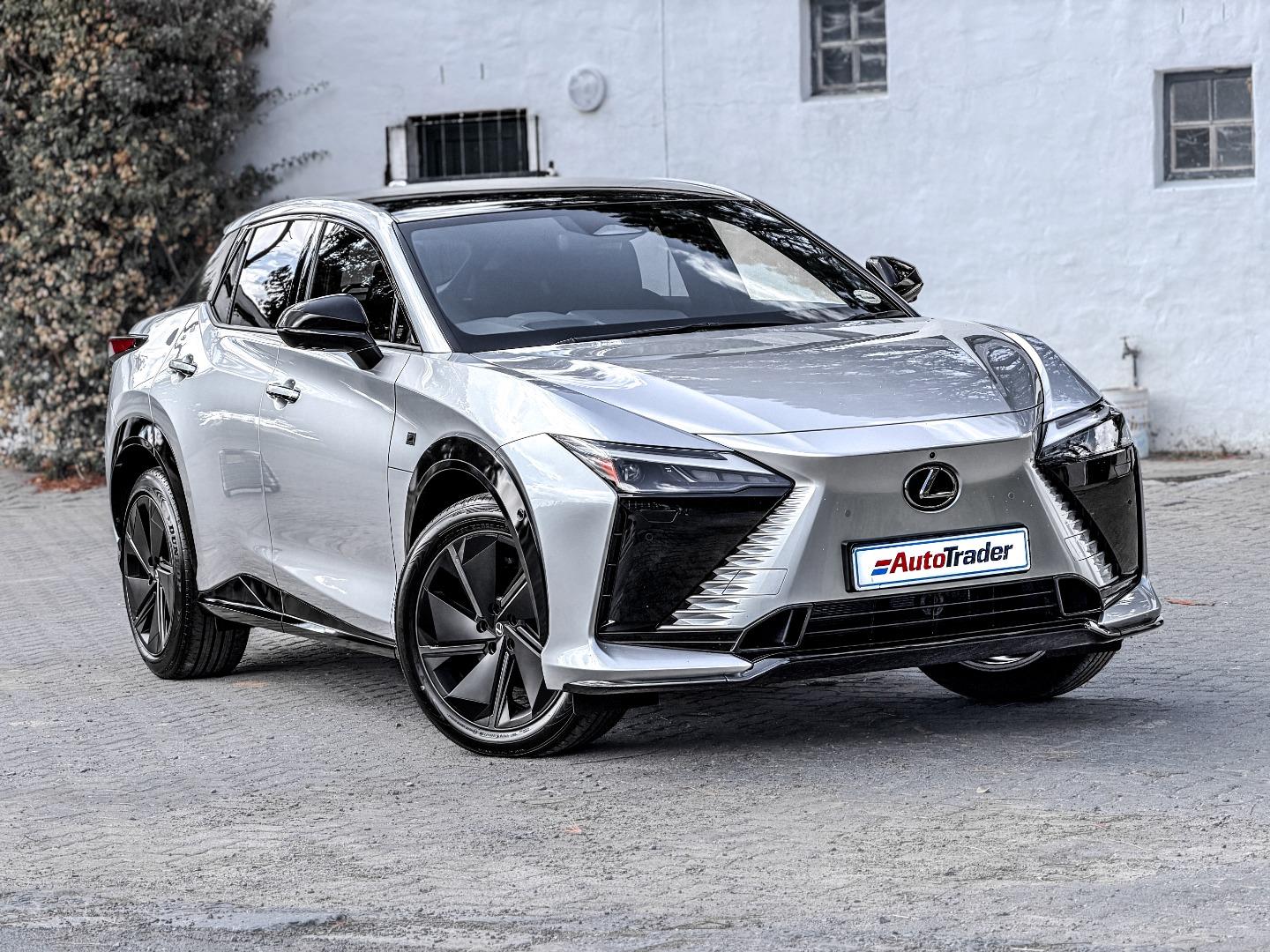 Lexus RZ