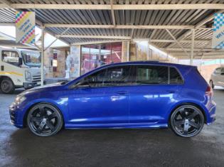 2014 Volkswagen Golf R Auto for sale
