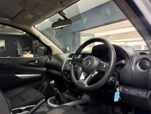 Nissan Navara 2.5DDTi SE M Drive Auto